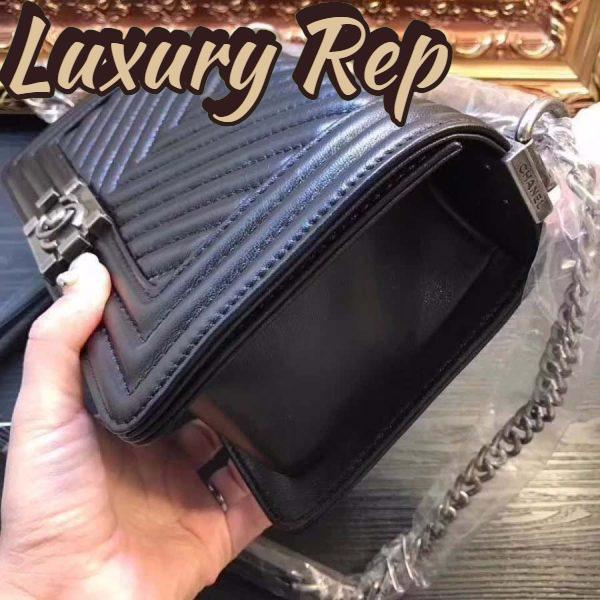 Replica Chanel Boy Chanel Handbag in Chevron Quilted Calfskin Leather-Black 6